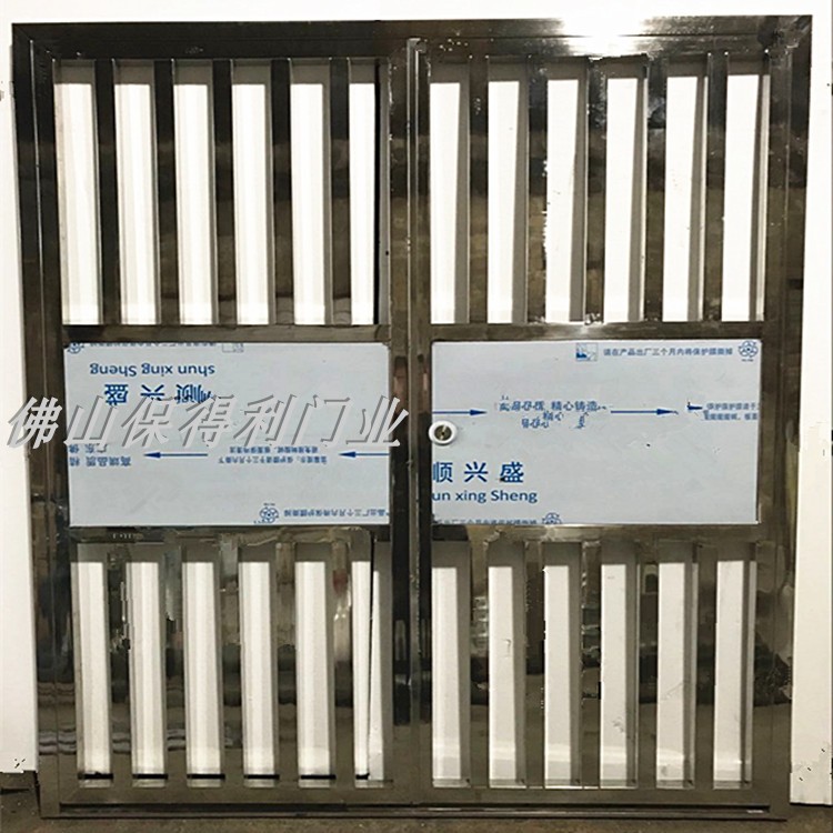 厂家供应 定制平开门 不锈钢防盗门 封板钢门 钢管防盗门 进户门