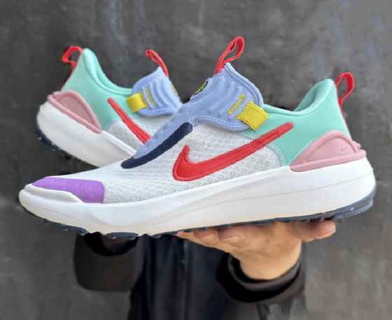 Nike E-Series 1.0 (GS) Big Children's Mesh Summer Sports and Casual Shoes DZ2840-100
Nike E-Series 1.0 (GS) Big Children's Mesh Summer Sports and Casual Shoes DZ2840-100