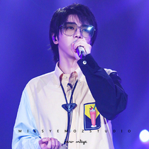 Star Net Red singer brilliance Yu same 2020 sunglasses female tide ins square anti ultraviolet sunglasses men