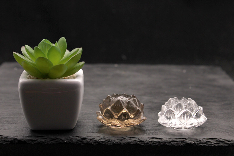 天然白水晶雕刻莲花摆件茶晶莲花