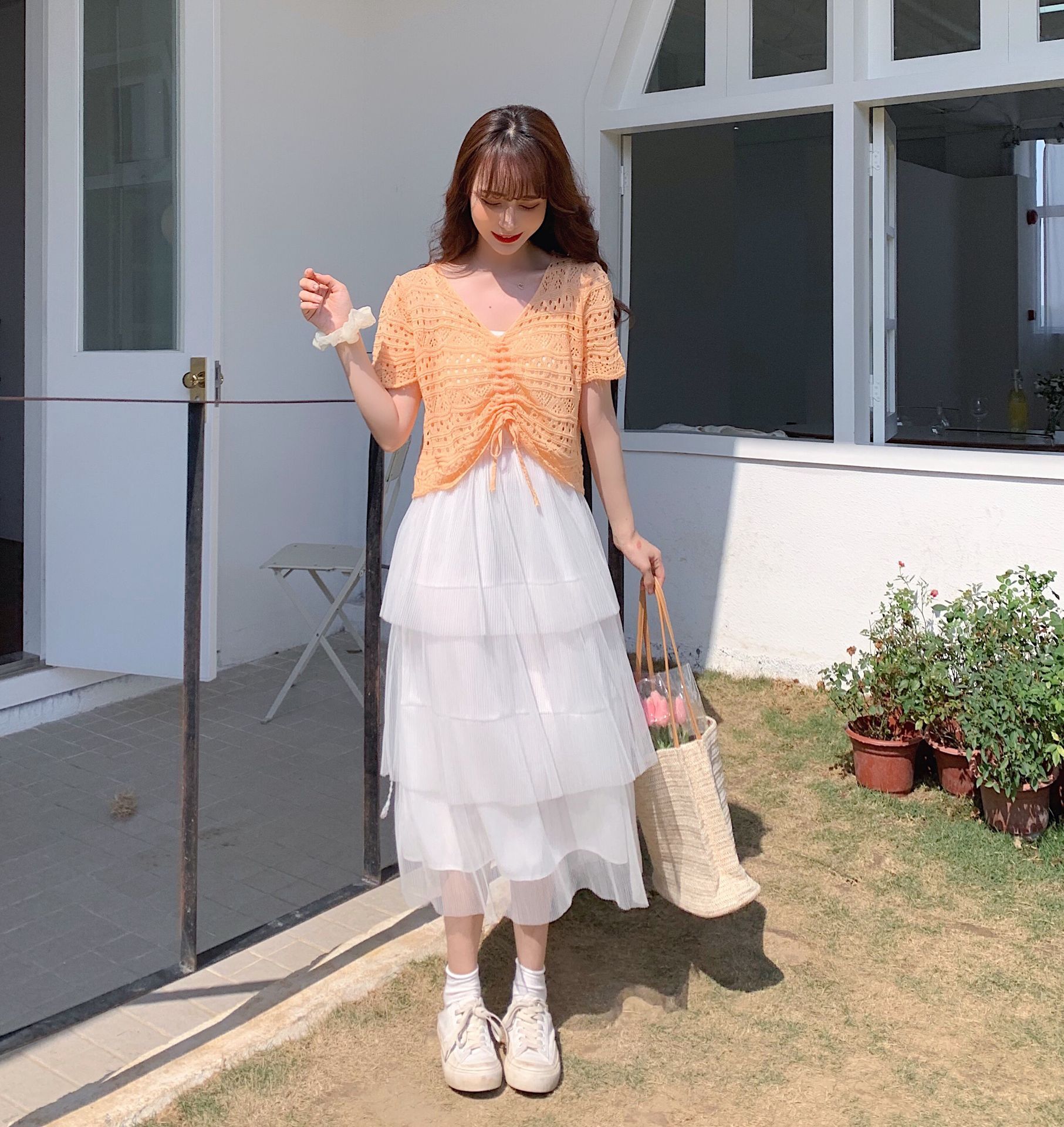 韩版新款镂空设计针织抽绳上衣 层叠纱裙吊带裙套装