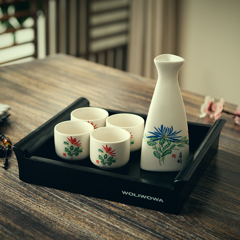 Creative Japanese - style wine suits for a small handleless wine cup of white wine cup of blue and white porcelain ceramic liquor cup wine jar of wine gift boxes