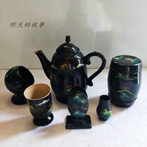 Nostalgic old stock 80s plastic lacquerware wine utensils and other small pieces of bodiless lacquerware can be used as decorations