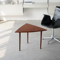 coznap Middle) Teak small coffee table made in Denmark in the 1950s Triangular coffee table with a few sides
