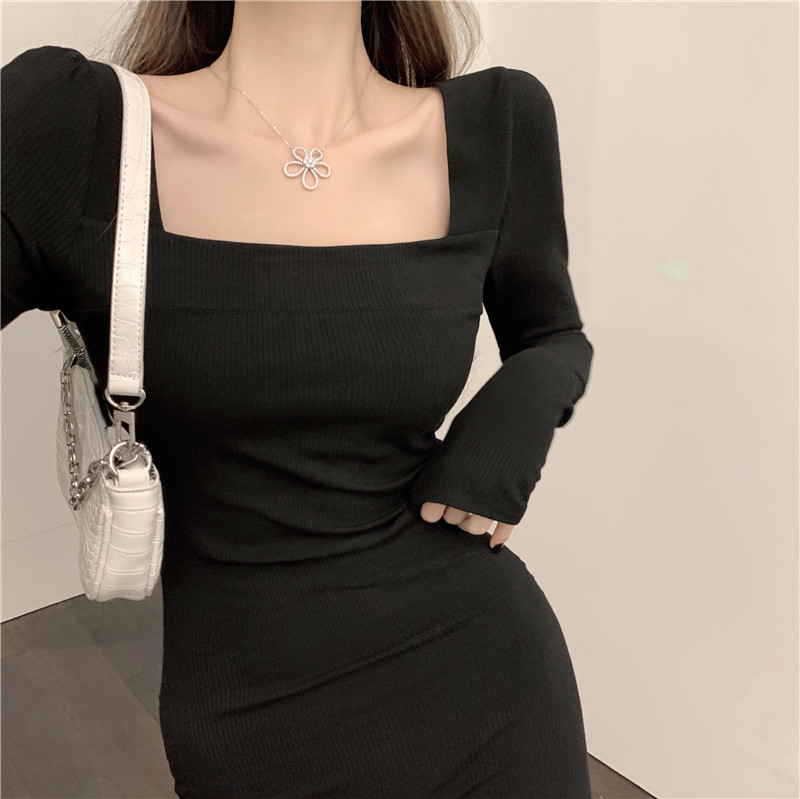 黑色长袖连衣裙2020秋季新款女装收腰显瘦气质方领包臀短裙-小辣椒