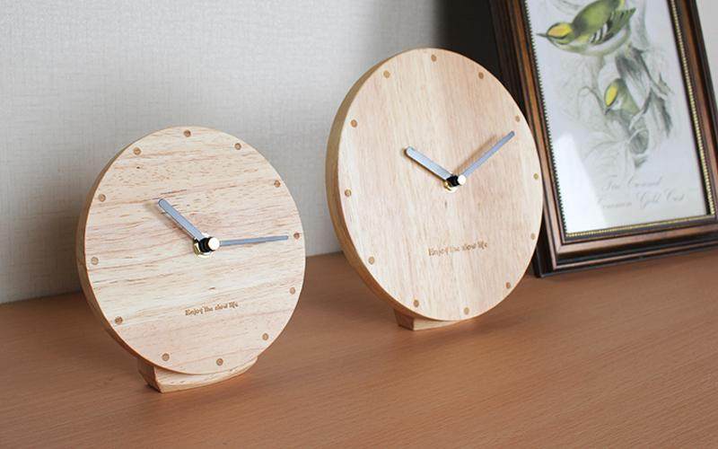 手作出品原木小台钟品貌双全