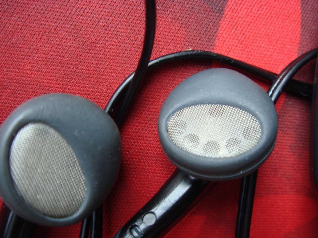 出爱华v16耳机小金条钢网线控出版 8新大连