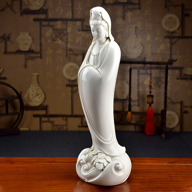 Jian - pin Lin yutang dai dehua white porcelain figure of Buddha, its art collection home furnishing articles 20 inch lotus guanyin