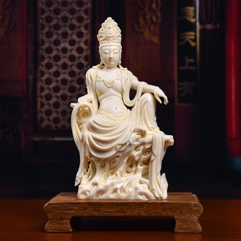 Yutang dai provincial master Lin Jiansheng manually signed works porcelain carving jade huang porcelain by rock at ease guanyin/D03-104