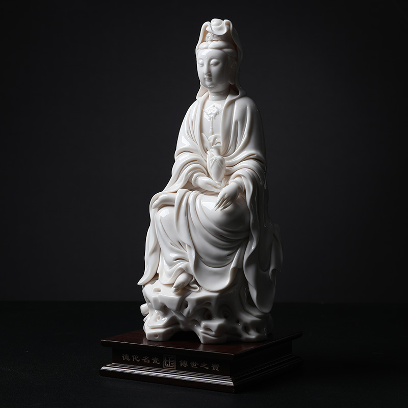 Yutang dai dehua white porcelain Su Youde master works of porcelain carving furnishing articles 11 inches by rock difference bottles of guanyin bodhisattva way