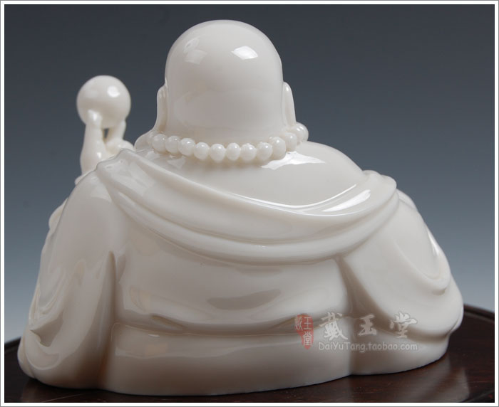 Yutang dai household ceramics consecrate figure of Buddha that occupy the home furnishing articles dehua white porcelain pu tai - maitreya pot - bellied laughing Buddha