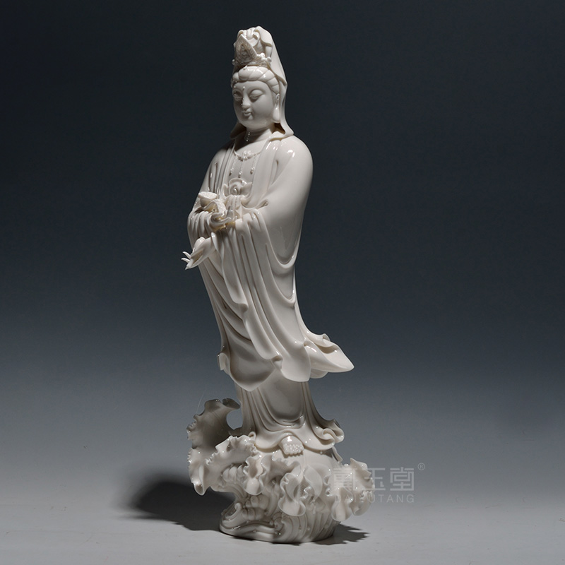 Yutang dai dehua porcelain its handicraft avalokitesvara furnishing articles/vertical load flexibly guanyin D34-36