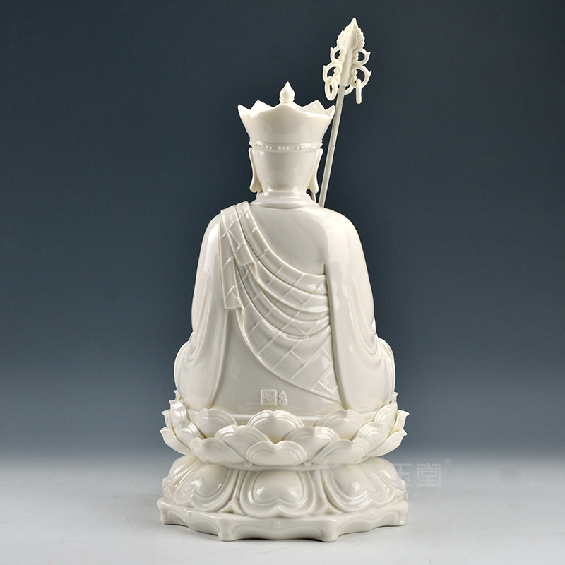 Yutang dai dehua white porcelain hid in the Buddha worship that occupy the home furnishing articles 16 inches of porcelain white marble like earth treasure bodhisattva