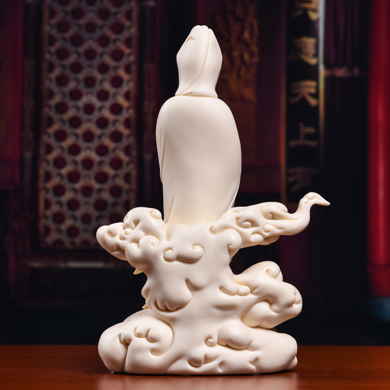 Yutang dai master manually signed edition collection Lin Jiansheng porcelain carving furnishing articles applying pesticide guanyin Buddha study/D03-136