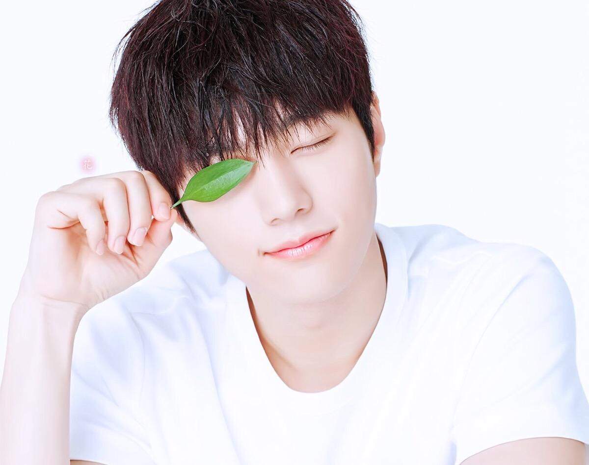 男生15岁之前有这3个特征,长大一定帅