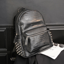 New Casual Han Edition Mens Bag Crocodile Print Fashion Rivet Double Shoulder Bag Student School Bag Travel Backpack Trend Bag