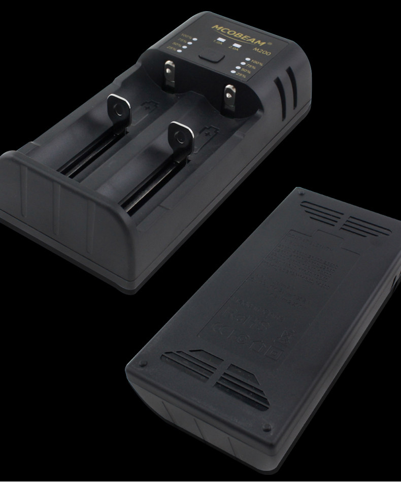 mcobeam18650电池充电器3.7v多功能2a充电通用型强光电子烟充电器