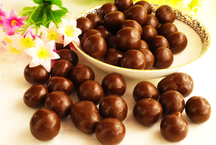 德发 牛奶麦丽素 代可可脂黑巧克力豆 家庭休闲零食180g 10袋包邮