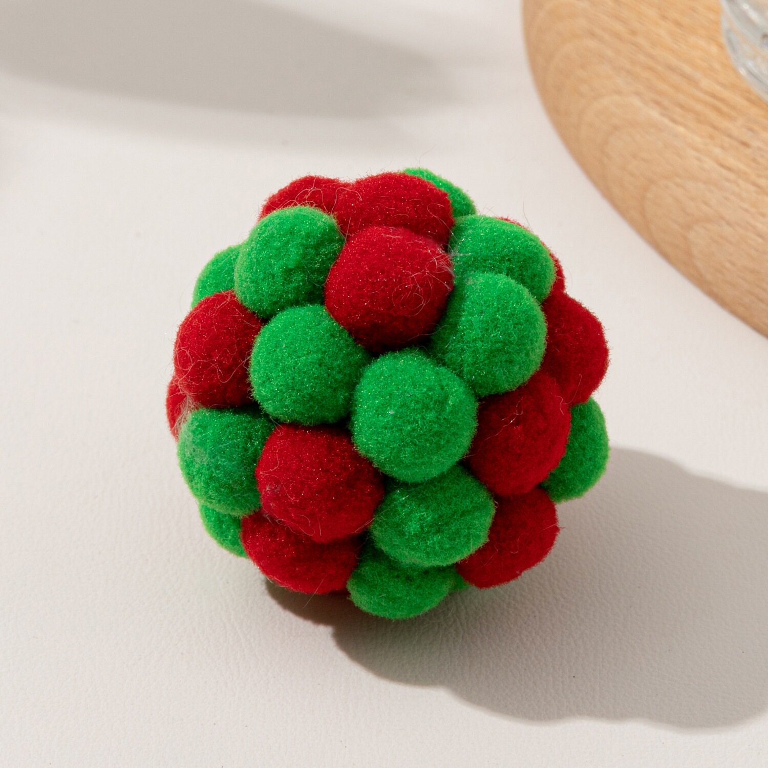 毛绒铃铛球猫玩具多色逗猫球七彩毛球手工逗猫球猫咪互动追逐玩具