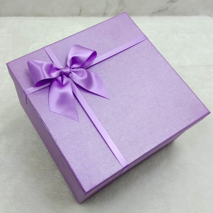 紫色超大号正方形礼品盒圣诞礼物店铺装饰堆头婚庆拍摄包装定制盒