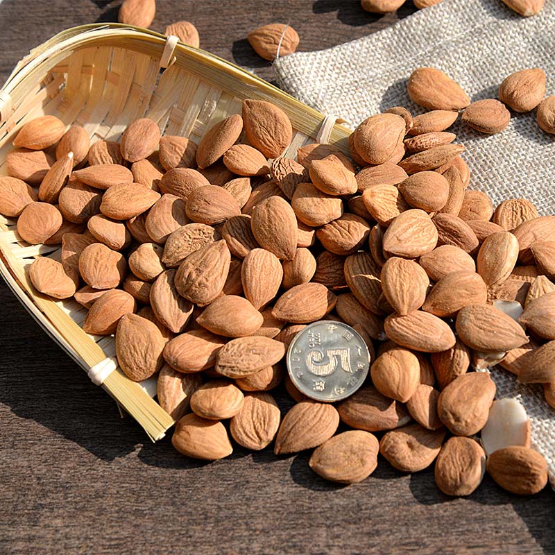 优质南杏500g甜杏仁原味生杏仁搭配北杏煲汤天然带皮非零食包邮_7折