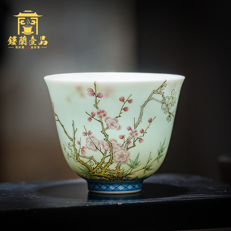 Jingdezhen ceramic sample tea cup tea once hand - made pastel wall name plum flower flora CPU master cup single CPU kung fu tea cups