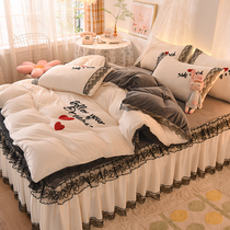 Korean version of girl heart lace quilt cover four-piece winter coral velvet padded milk velvet bed skirt crystal velvet
