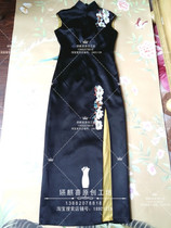 Spring summer shoulder sleeve heavy silk satin silk embroidered modified Chinese cheongsam dress