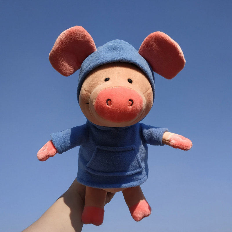 下图全长32厘米蓝色小猪   下图为32厘米红衣深色猪   下图30