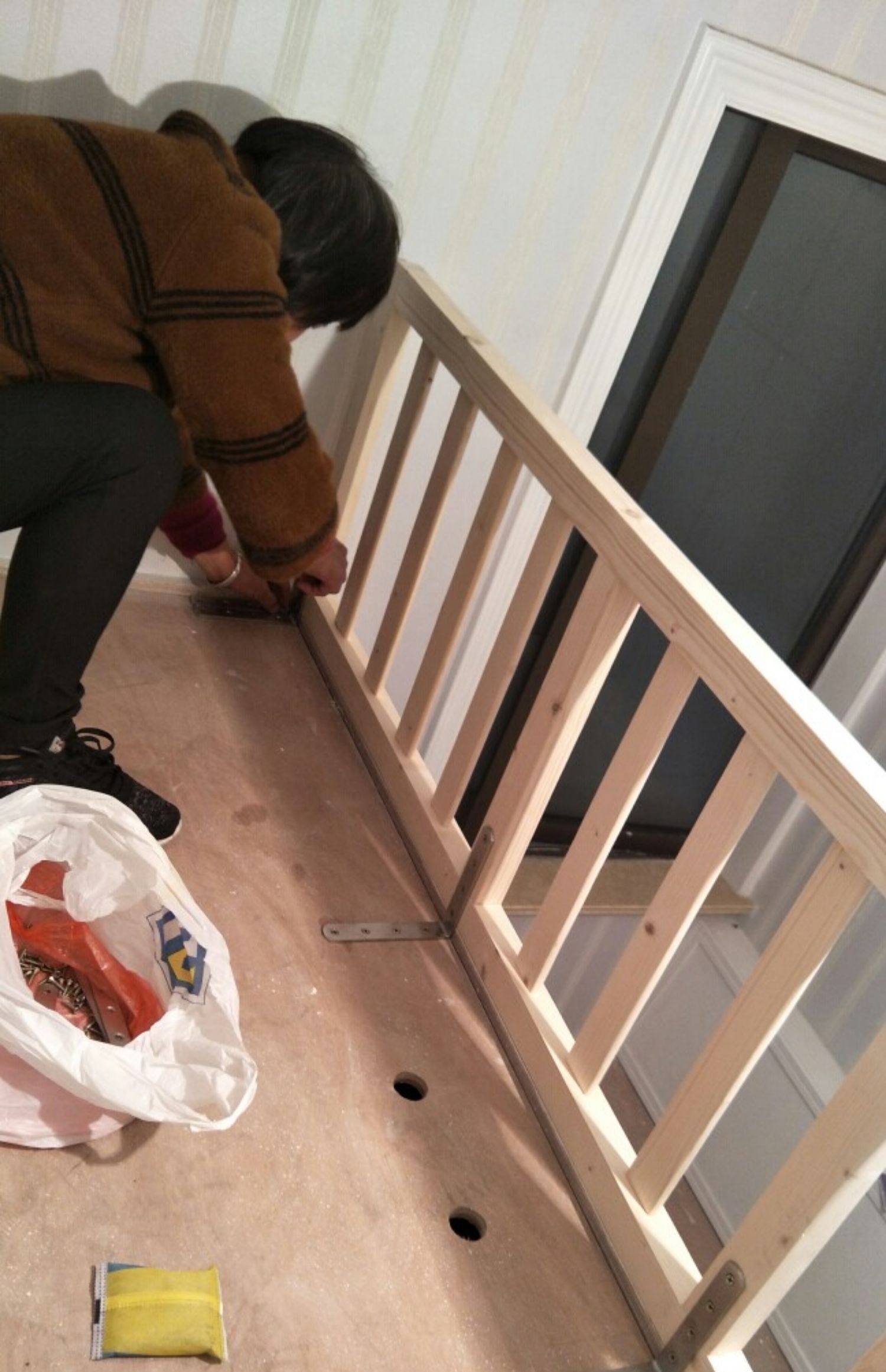 定制床边护栏床围栏儿童1.8米婴儿防护栏1.5米大床挡板实木防掉床