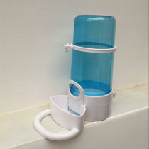 Honey bag glider food plate Honey kangaroo large capacity automatic feeder for our granular staple food honey is good