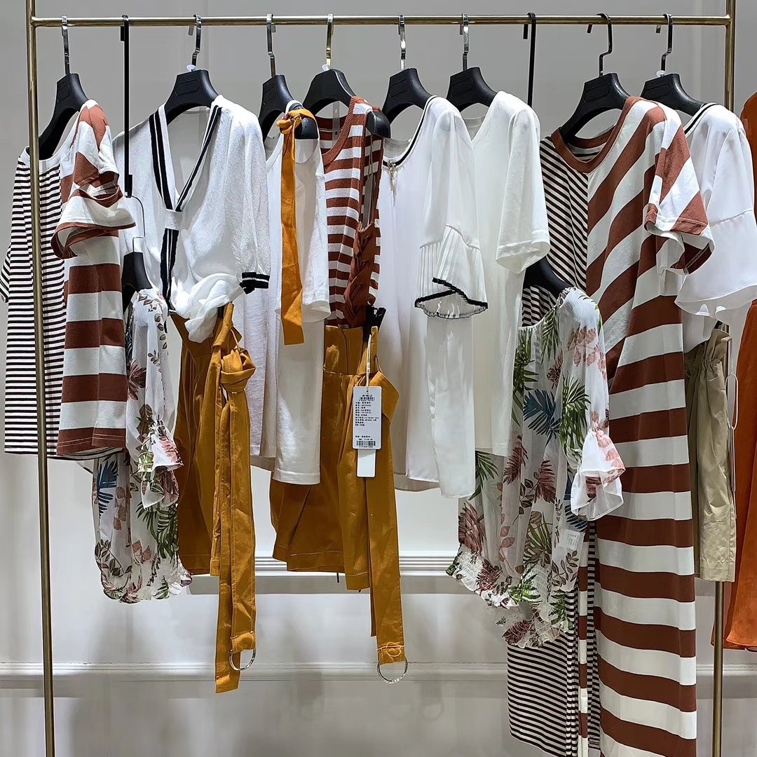 正品一线女装折扣孤品打折特价断码撤柜品牌