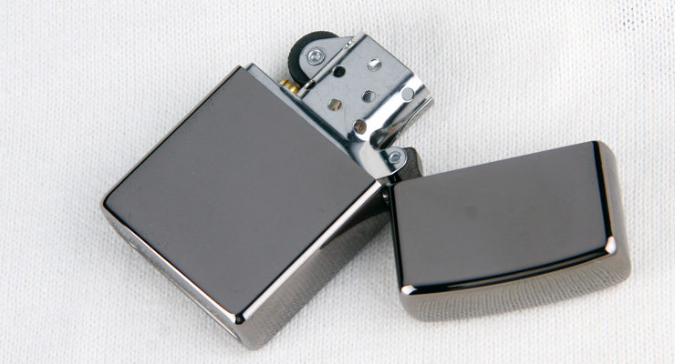 皇冠正品zippo打火机 150zl黑冰标志 美版经典 118元特价秒杀