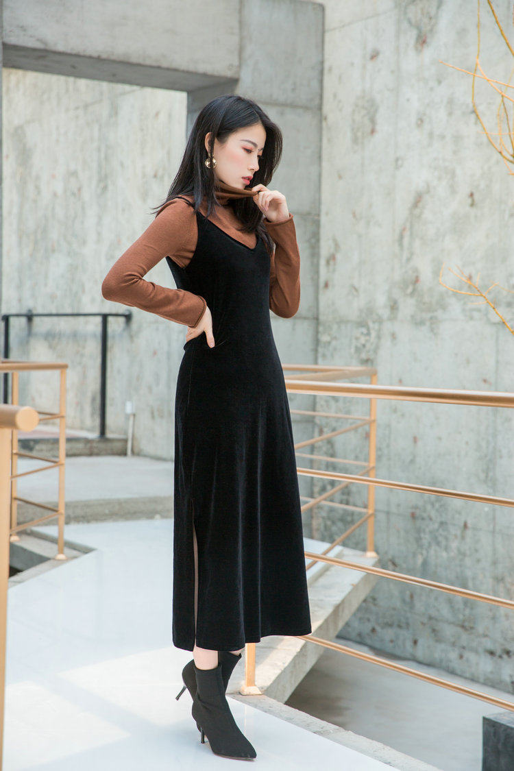 2019新款秋冬金丝绒开叉v领外搭长款a字吊带连衣裙无袖背心长裙子