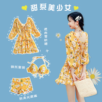 Bikini swimsuit three-piece summer conservative girl cute sweet little chest gather seaside Sanya soak hot spring swimsuit