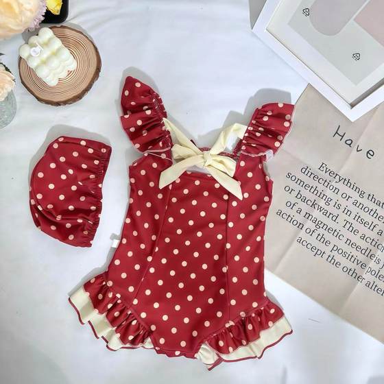 Girls swimsuits, summer clothes, children's onesie 2025 new Hong Kong style retro polka dots sweet and fashionable swimsuit vacation
Girls swimsuits, summer clothes, children's onesie 2025 new Hong Kong style retro polka dots sweet and fashionable swimsuit vacation