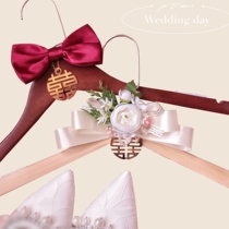 (original)feeling wedding hanger custom bridal wedding dress Chinese Xiuhe dress wedding hanger forest diy