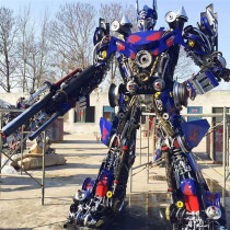 Super High Deformation Diamond 5 Engine Sky Column Great Bumblebee Model Mall Exhibition Shape Design Arrangement Exhibition Pendulum