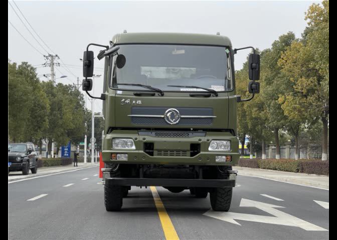 东风6x6平头越野卡车-六驱运兵车越野载货车配置图片视频报价