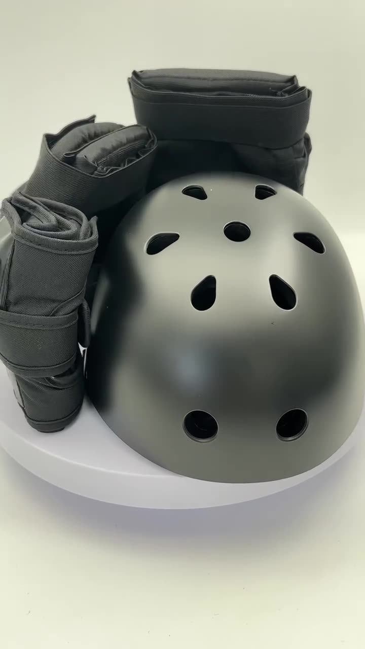 户外运动护具六件套护膝儿童头盔骑行头盔轮滑滑冰护具全套一套