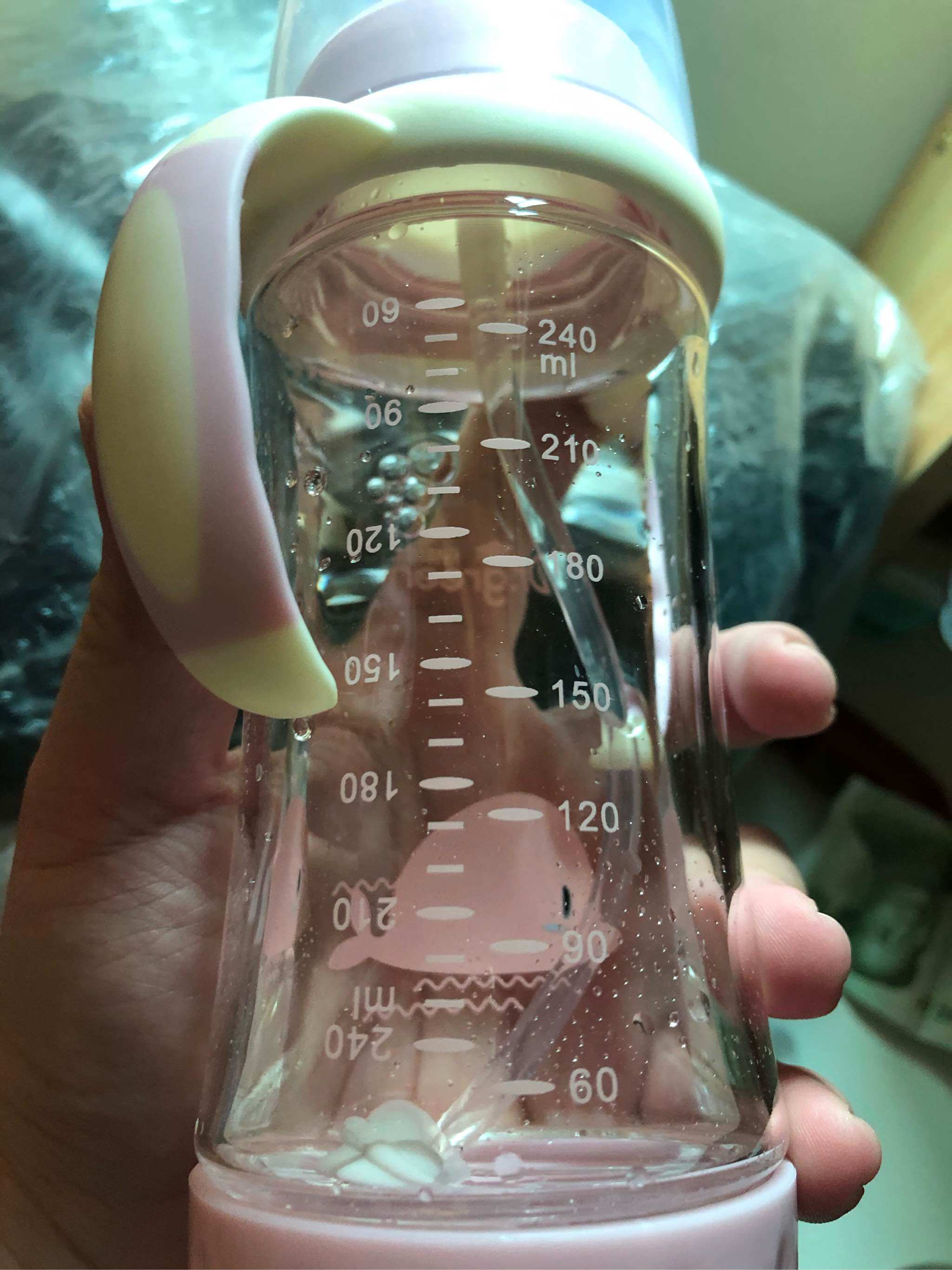 防止吸管二次污染的倒置奶瓶怎么样？好用吗？亲自使用分享_搜券