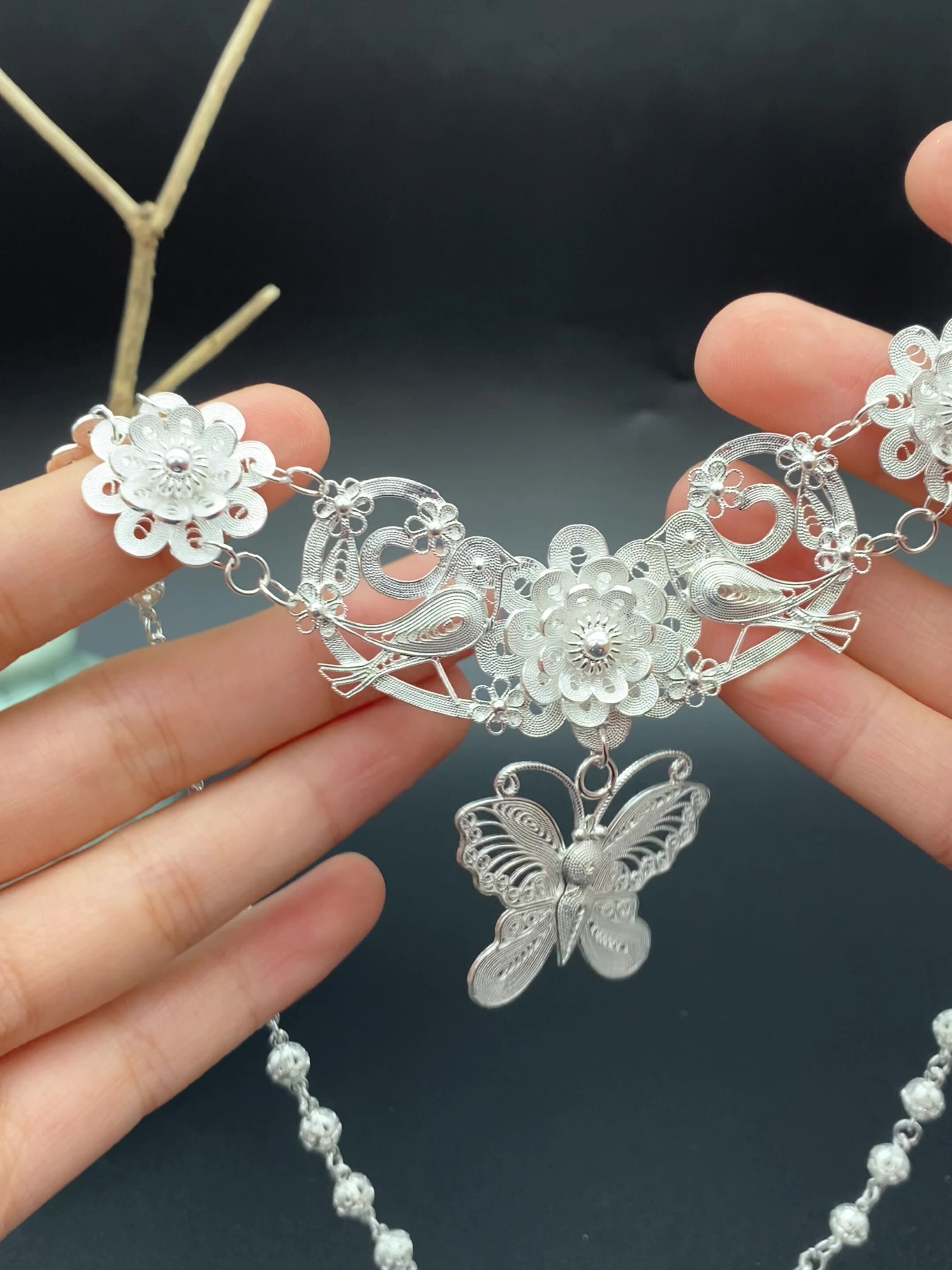 鸟语花香汉服秀禾服小众设计感高级蝴蝶喜鹊项链送礼婚礼装扮配饰