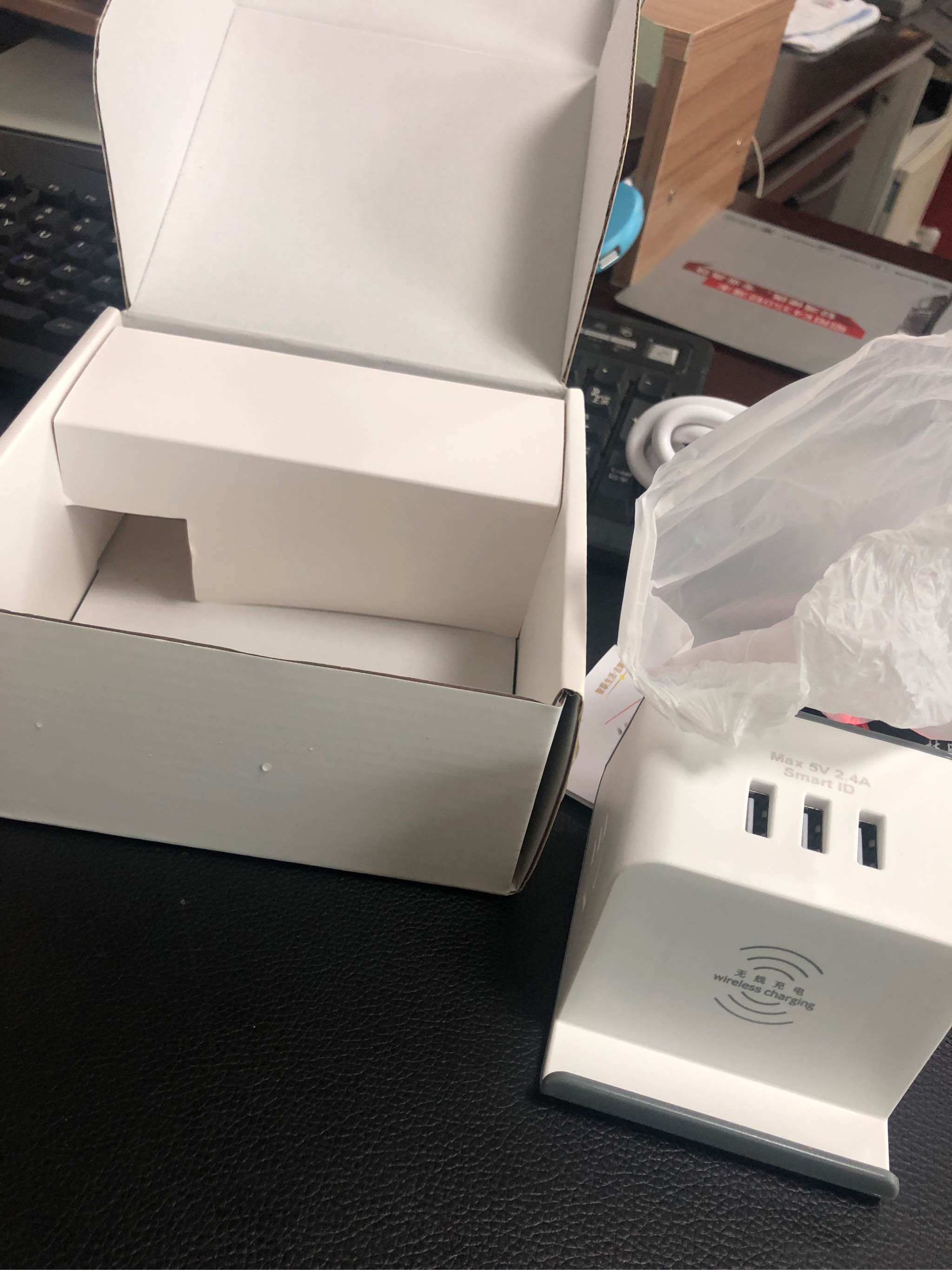 多功能无线充排插为什么贵哪个型号好真的值吗，用过的都说很值_搜券