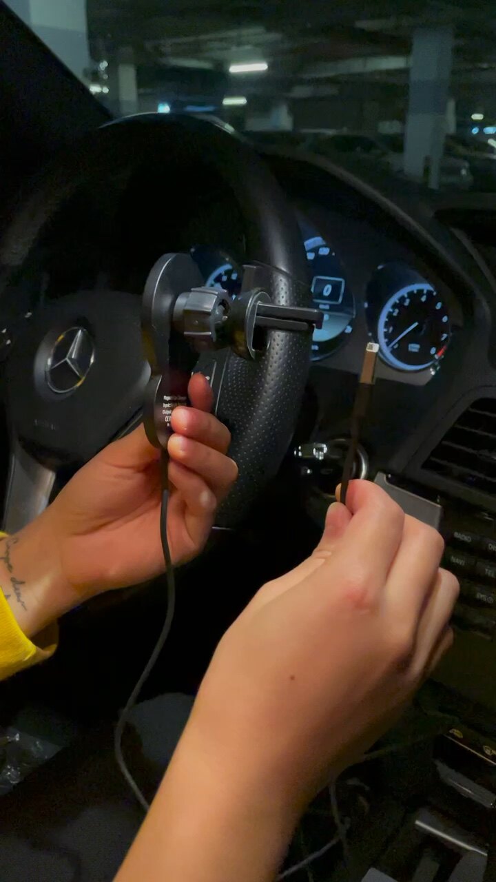 original factory fast wirrles power bank chargersforphone car