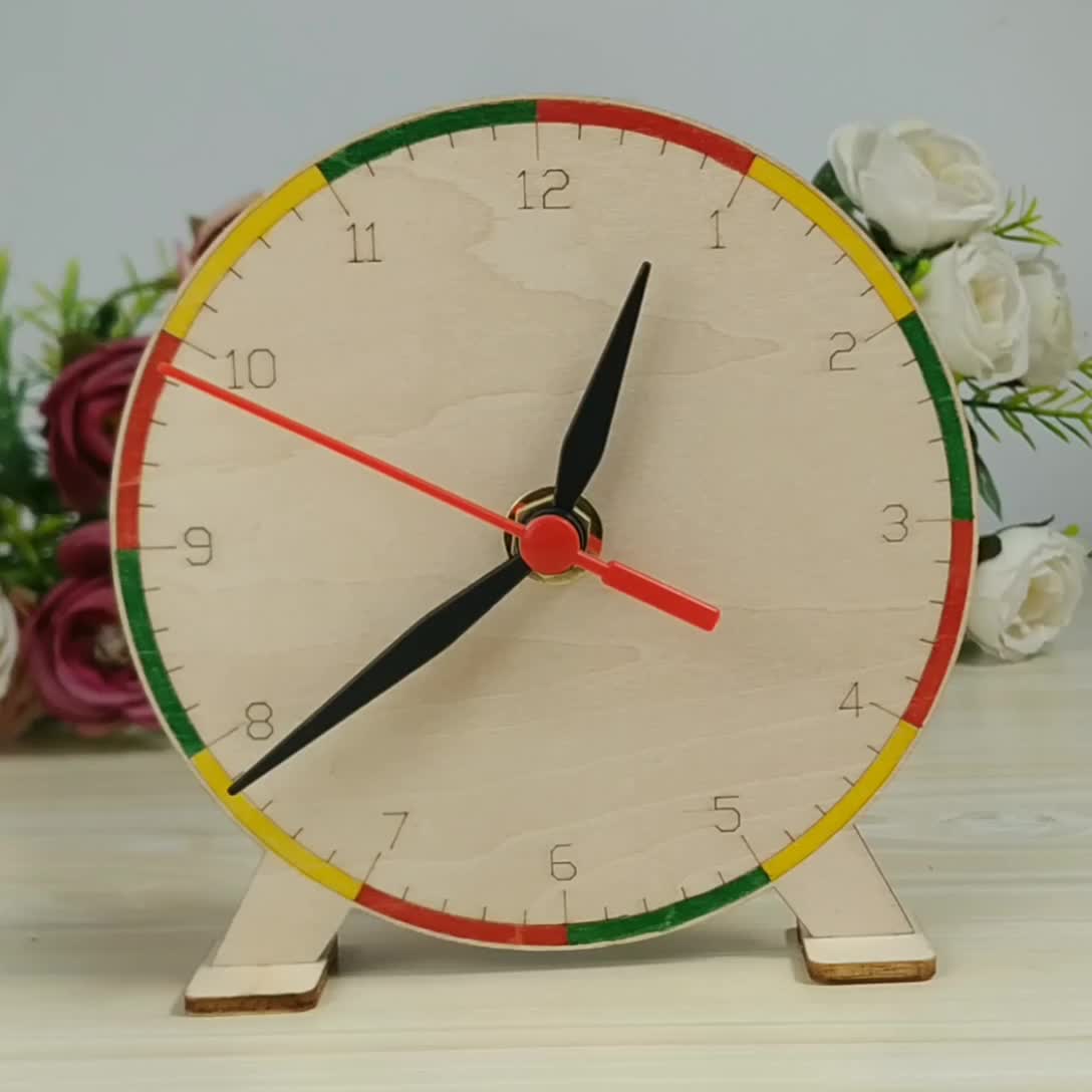 科技小制作手工时钟diy材料自制钟表模型学生作品幼儿园科学教具