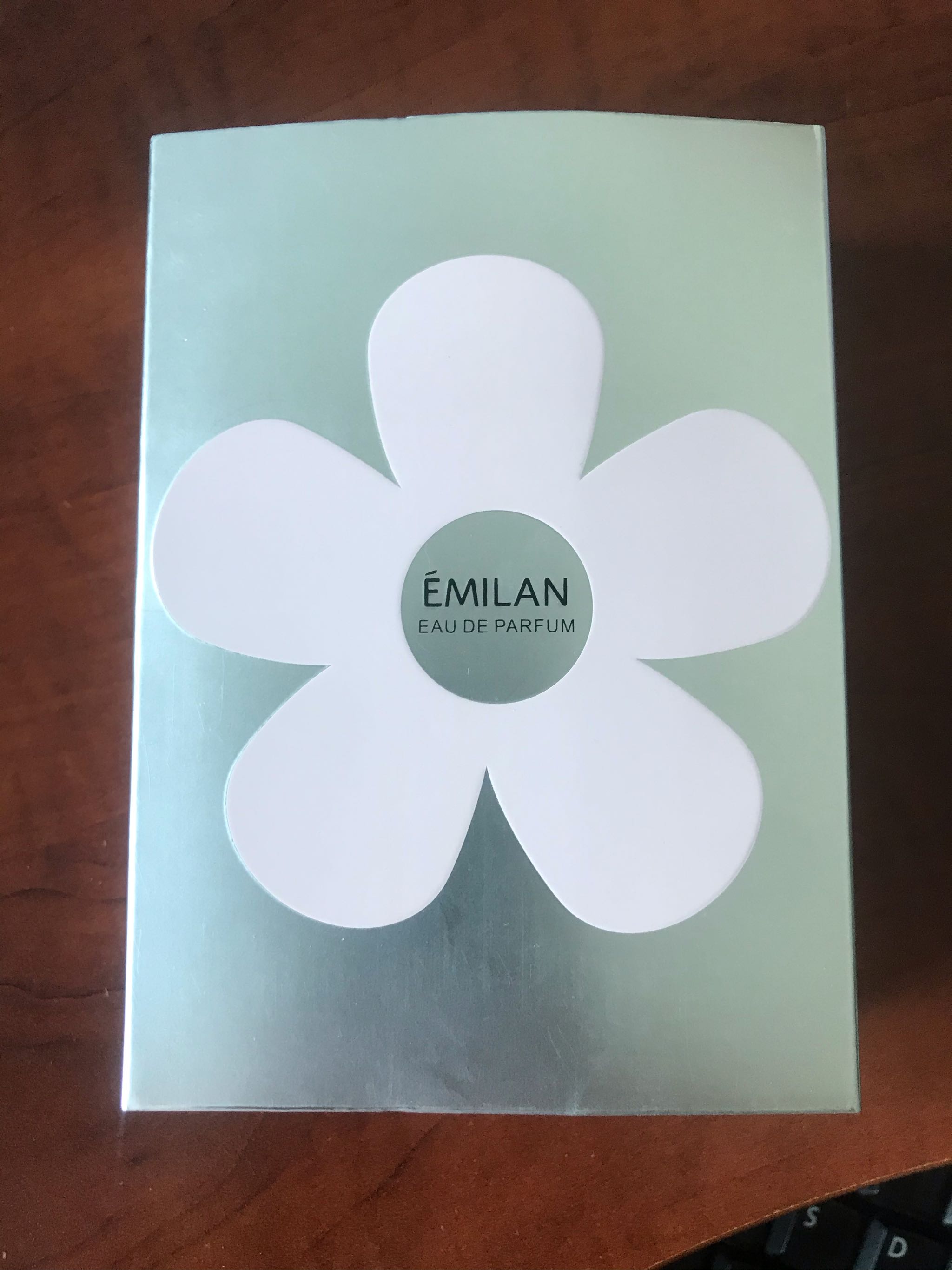 凤梨与水蜜桃柑橘花果香水么样到底好不好可以通用吗,两款产品使用评测,第2张 凤梨与水蜜桃柑橘花果香水么样到底好不好可以通用吗,两款产品使用评测,第2张