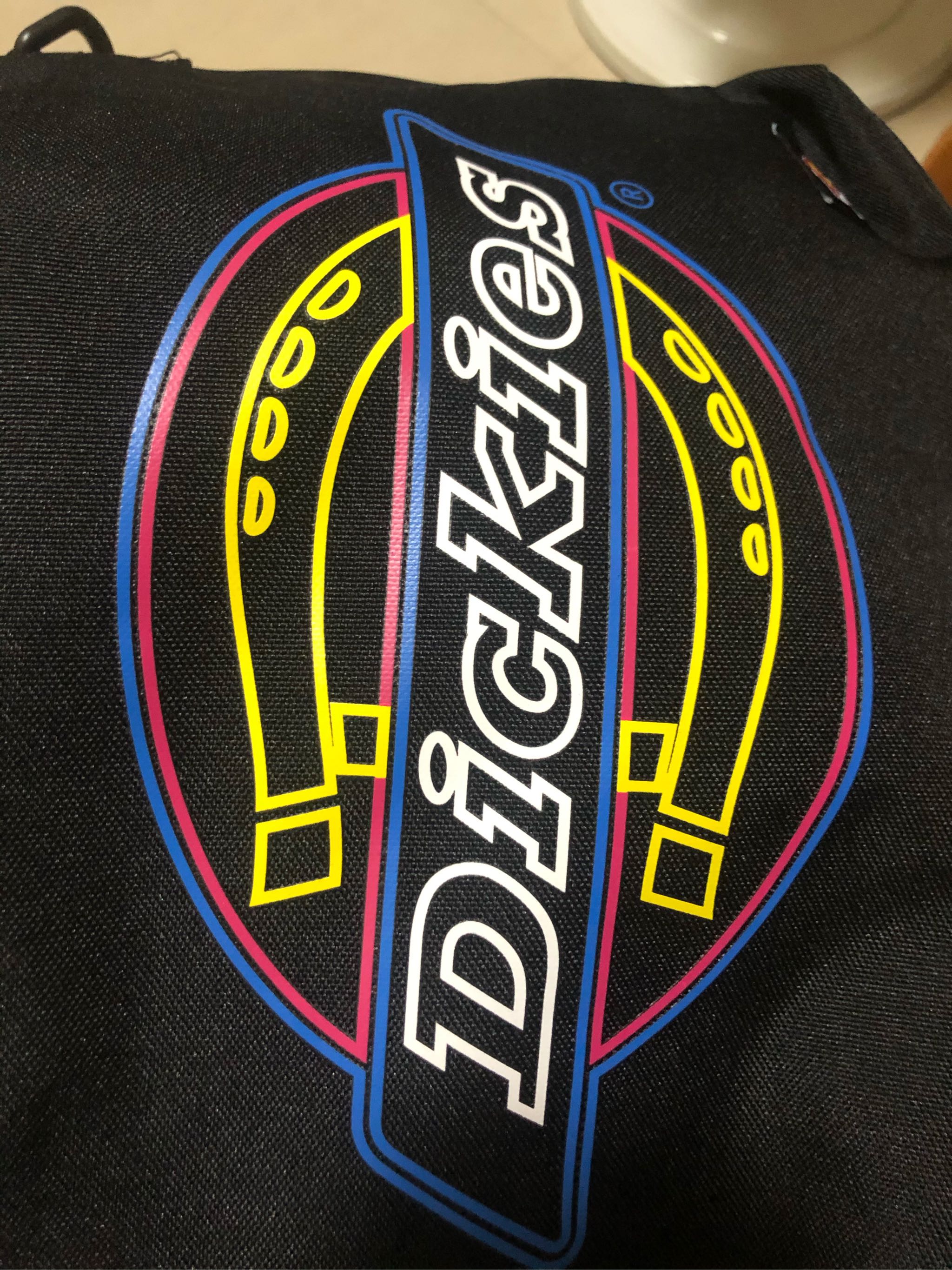 dickies斜挎包怎么样,是什么档次的,第5张 dickies斜挎包怎么样,是什么档次的,第5张