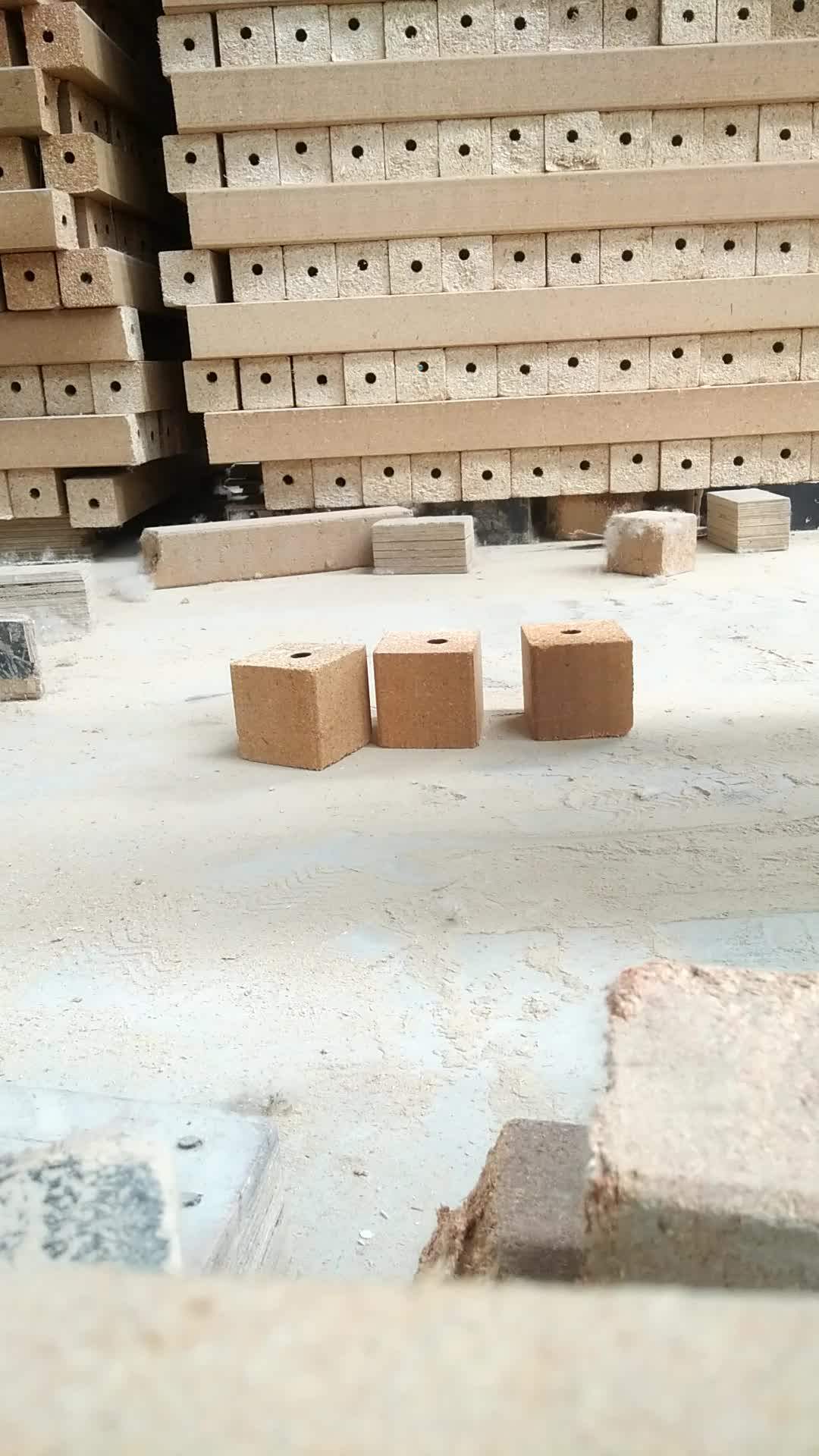 刨花墩 刨花墩木屑脚墩 托盘脚墩 木屑脚蹲 刨花脚墩 托盘脚蹲