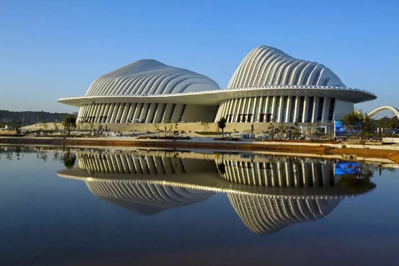 广西艺术地标启幕,一大波殿堂级剧目为你而来!