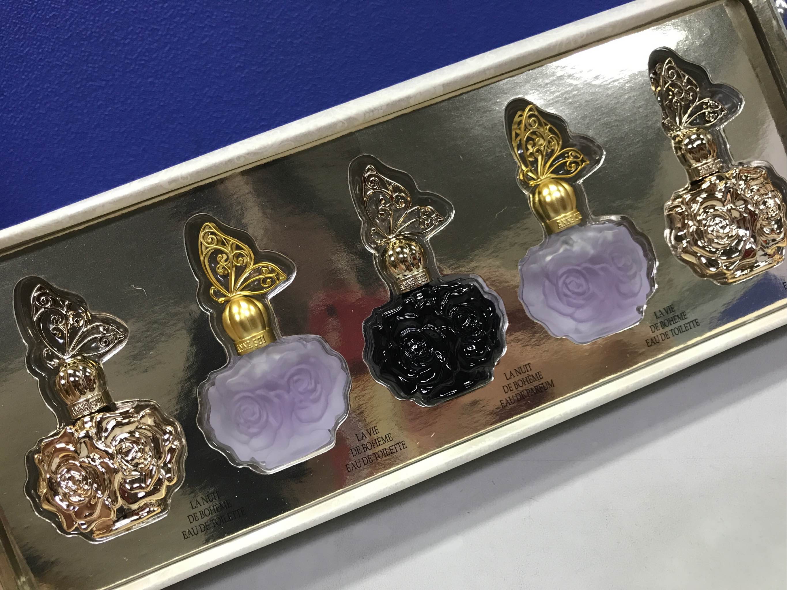 原装进口安娜苏紫蝶恋香水礼盒怎么样好用吗是名牌吗,真实使用体验(经典国货品牌),第5张 原装进口安娜苏紫蝶恋香水礼盒怎么样好用吗是名牌吗,真实使用体验(经典国货品牌),第5张